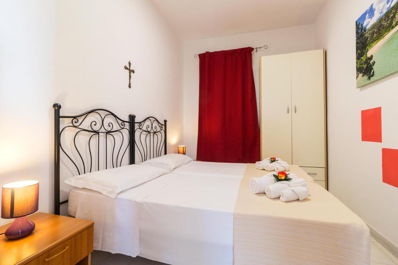 Suite Apartment La Punta Cala Gonone Exteriér fotografie