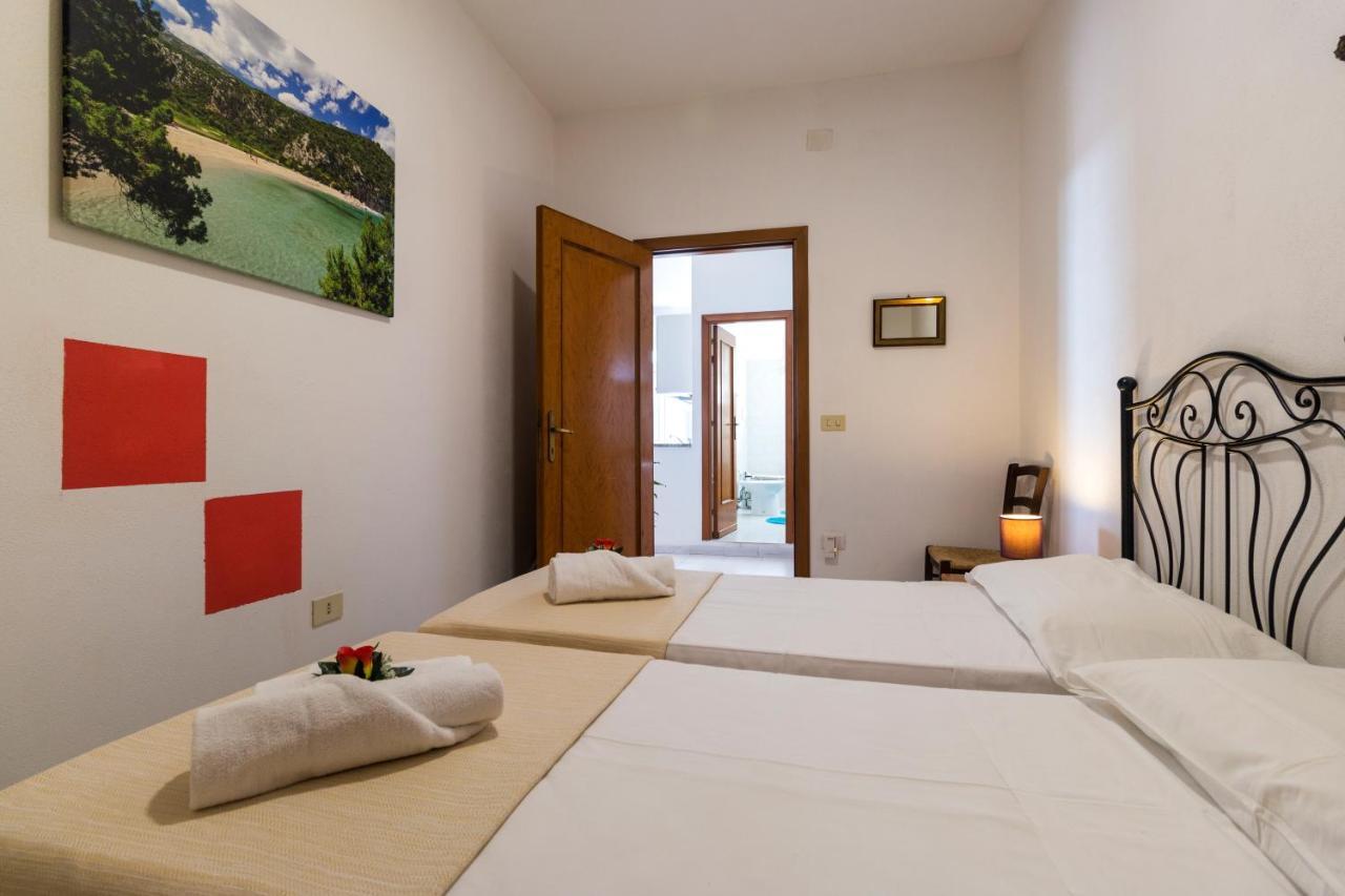 Suite Apartment La Punta Cala Gonone Exteriér fotografie
